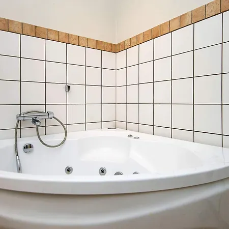 6 Person In Egernsund-by Traum Egernsund